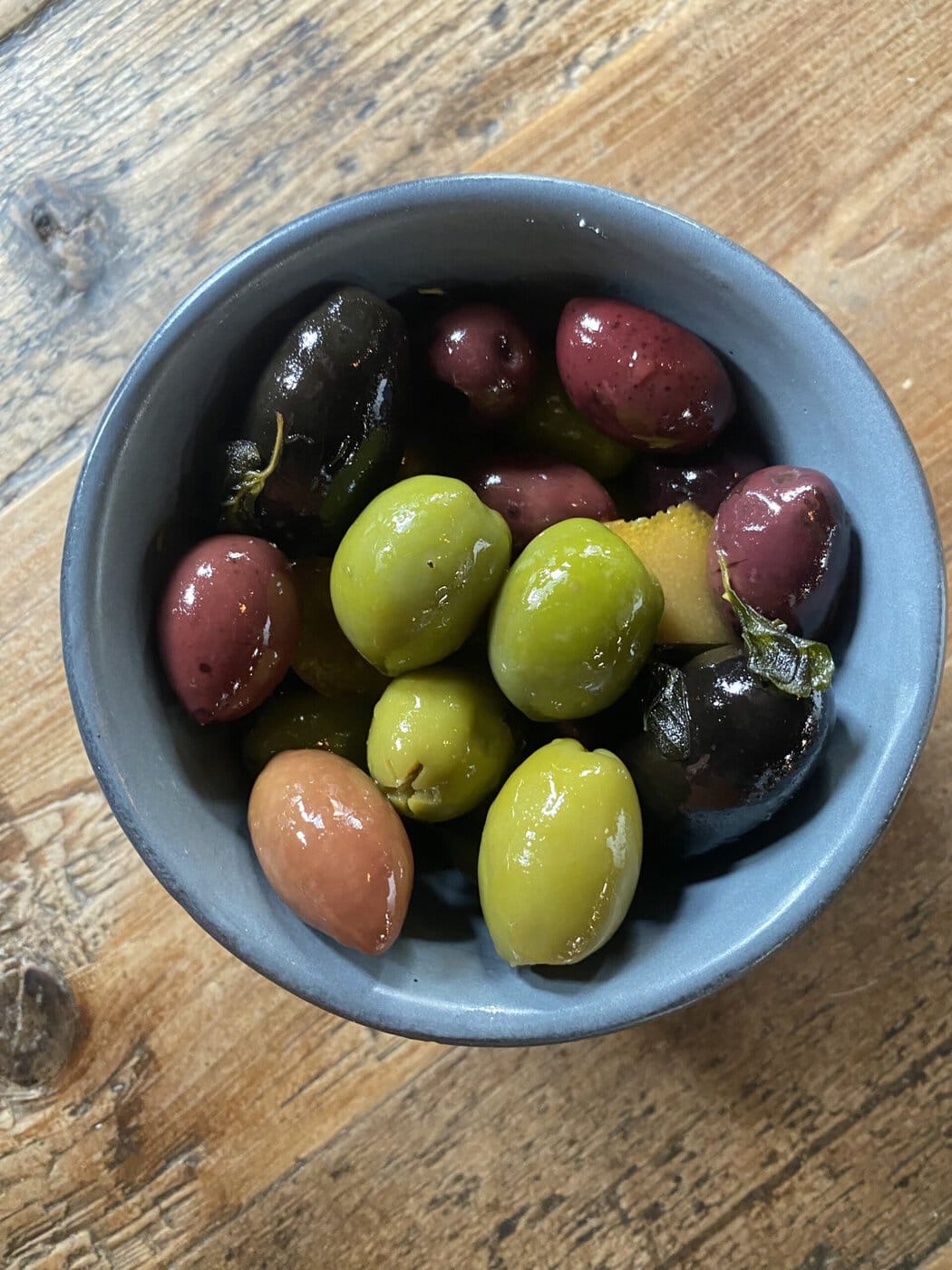 Olives Scaled